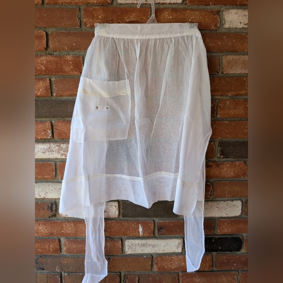 White Sheer half Apron with Red Trim - Picture 3 of 8